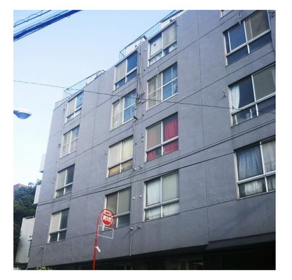東京都新宿区岩戸町 賃貸マンション 1LDK