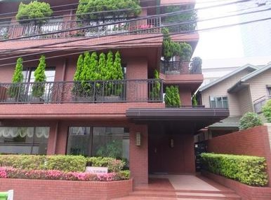 東京都港区西麻布３丁目 賃貸マンション 4LDK以上